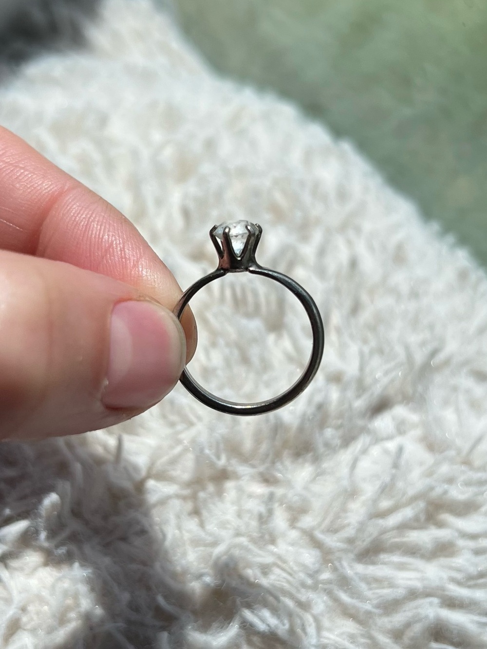 Silver Solitaire Ring - Picture 6 of 8
